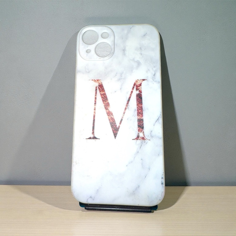 White marble pattern iPhone 13 Pro Max case with a large Rose Gold Letter M - Picture 6 of 7